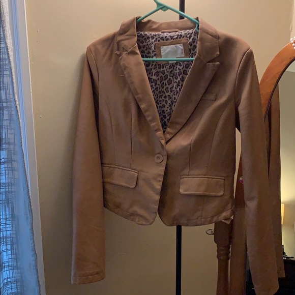 Jacket - Picture 2 of 3